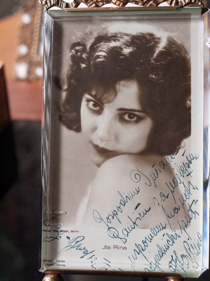 Ita Rina Autographed Postcard