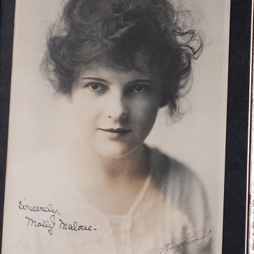 Molly Malone c1920 Autographed Photo