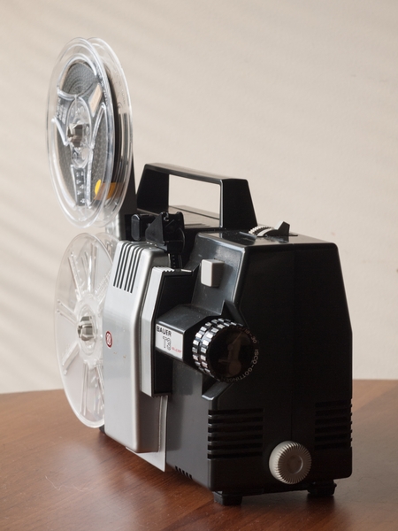 Bauer T3 Super Projector 00