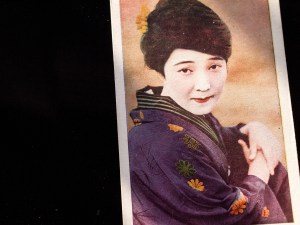 人気俳優ブロマイド（手彩色版、1920年代中頃）08