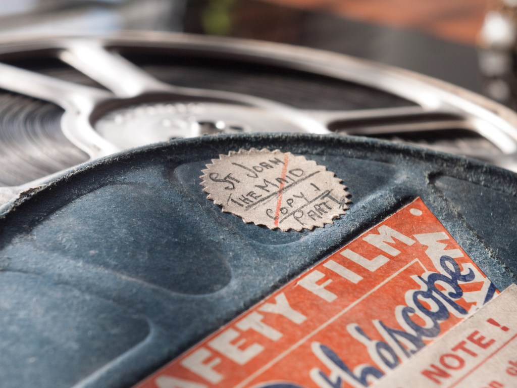 1929 - La Merveilleuse vie de Jeanne D'Arc (UK Pathescope SB791)