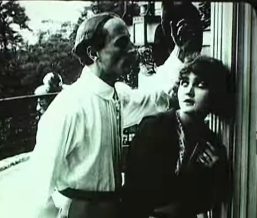 Claire Lotto in Az utolsó hajnal