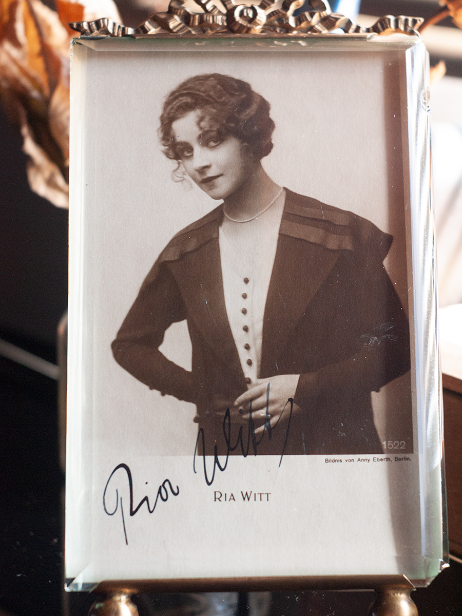 Ria Witt c1919 Autographed Postcard