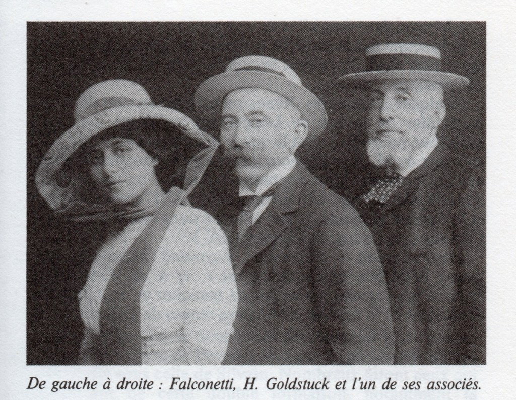 アンリ・ゴールドステュック氏（中央）とルネ（左）