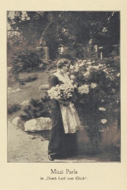 Mizzi Parla in Durch Leid zum Glück [Kinematographische Wochenschau, 1913]