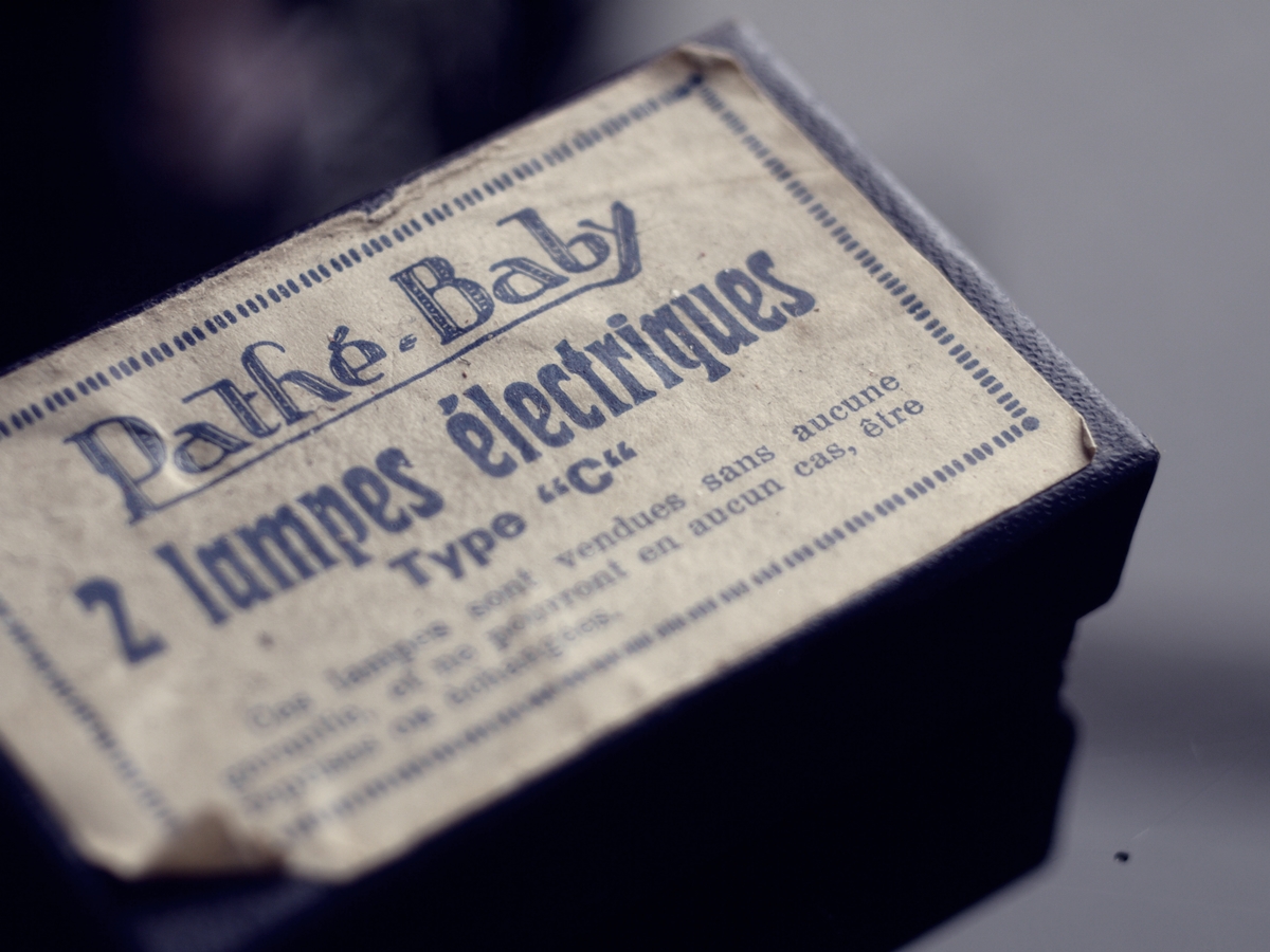 pathebaby-process-sup-05-lamps- (2)