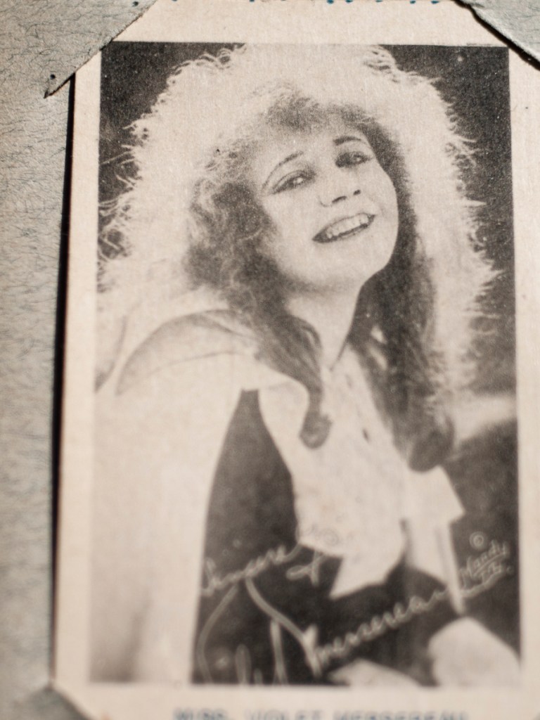 ヴァイオレット・マースロー